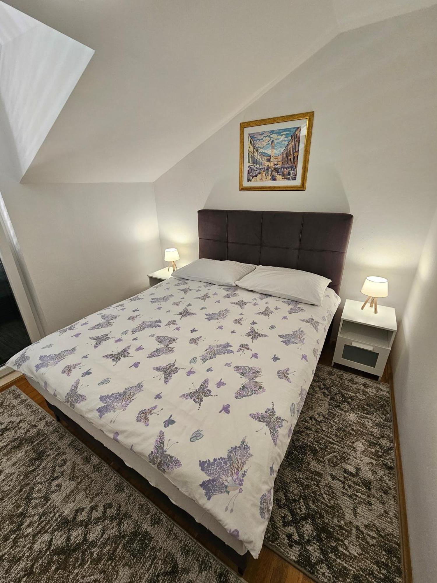 Apartments Kola Banići Eksteriør bilde